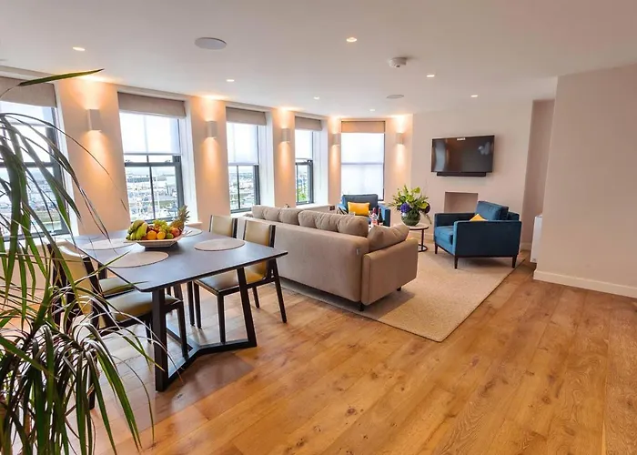 Sohot Stays Harbourside Suite Luxe Coastal Escape