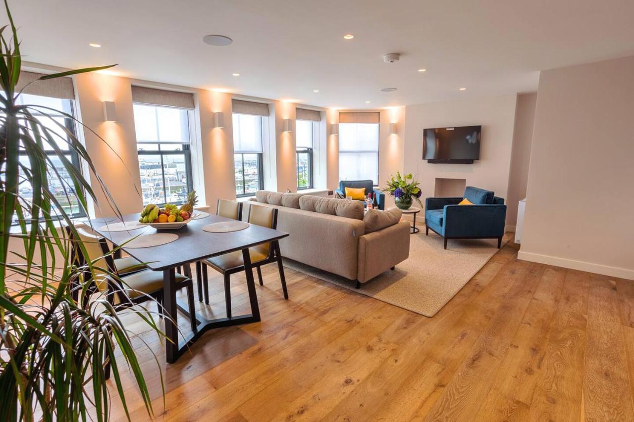 Sohot Harbourside Luxe Coastal Escape Apartment