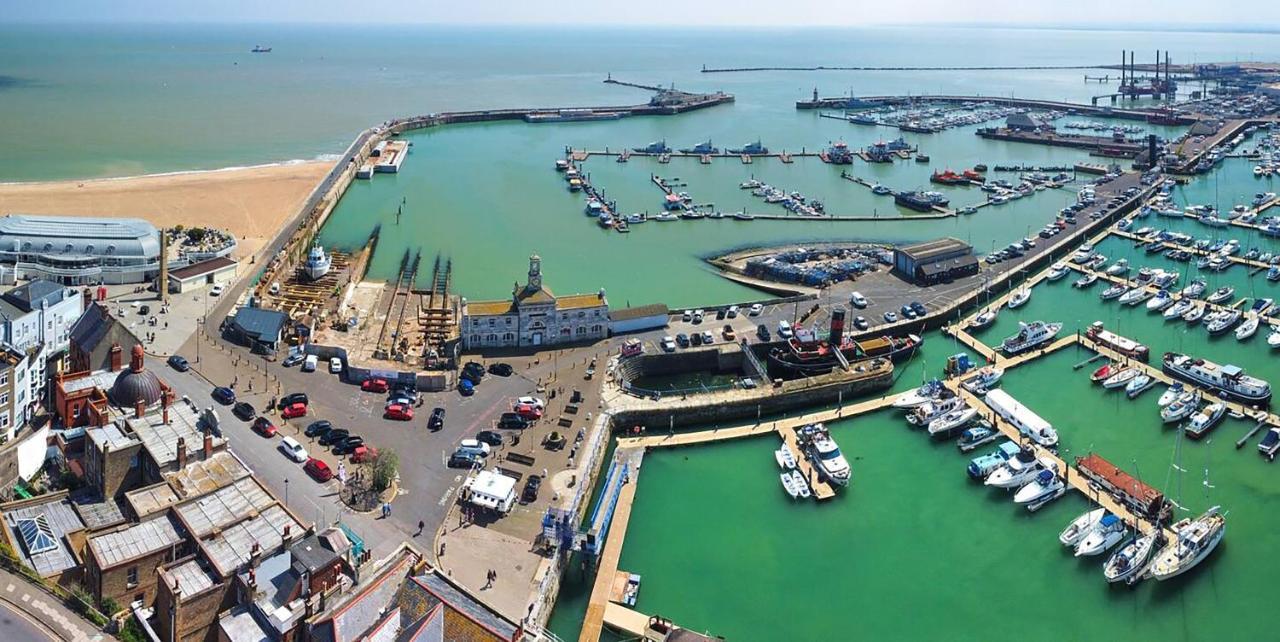 Sohot Harbourside Luxe Coastal Escape Apartment Ramsgate